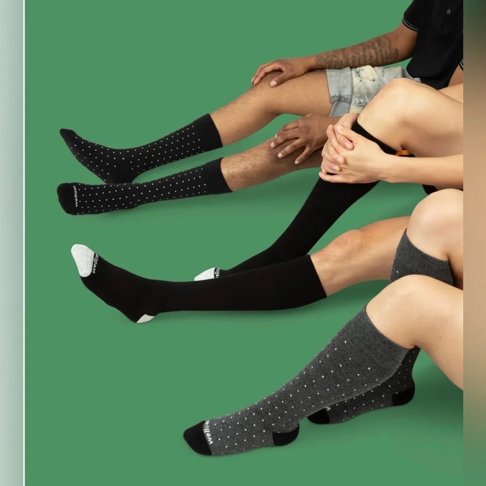 Wellow Compression Knee Socks - NWT Size: XL